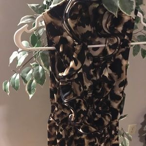 Animal print sleeves blouse by iZ Byer